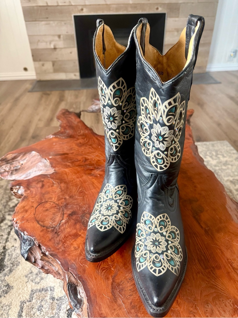 Vintage Cowboy Pro Embellished Western Boots  
Size 91/2